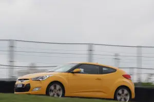 Hyundai Veloster - Test Drive 2012