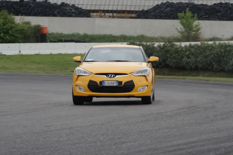 Hyundai Veloster - Test Drive 2012 - 50