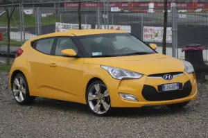 Hyundai Veloster - Test Drive 2012