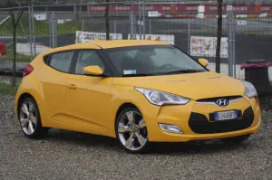 Hyundai Veloster - Test Drive 2012