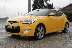 Hyundai Veloster - Test Drive 2012