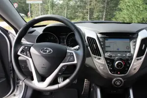 Hyundai Veloster - Test Drive