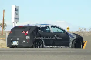 Hyundai Veloster Turbo 2019 - Foto spia 28-01-2017 - 1