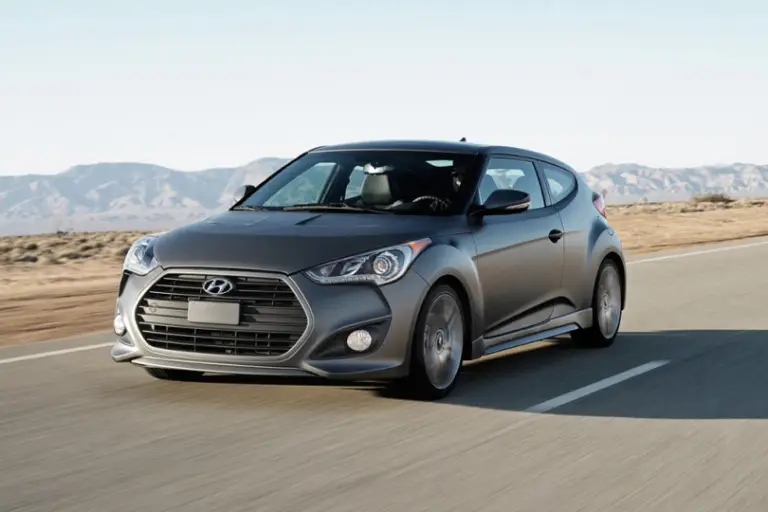 Hyundai Veloster Turbo prime immagini - 5