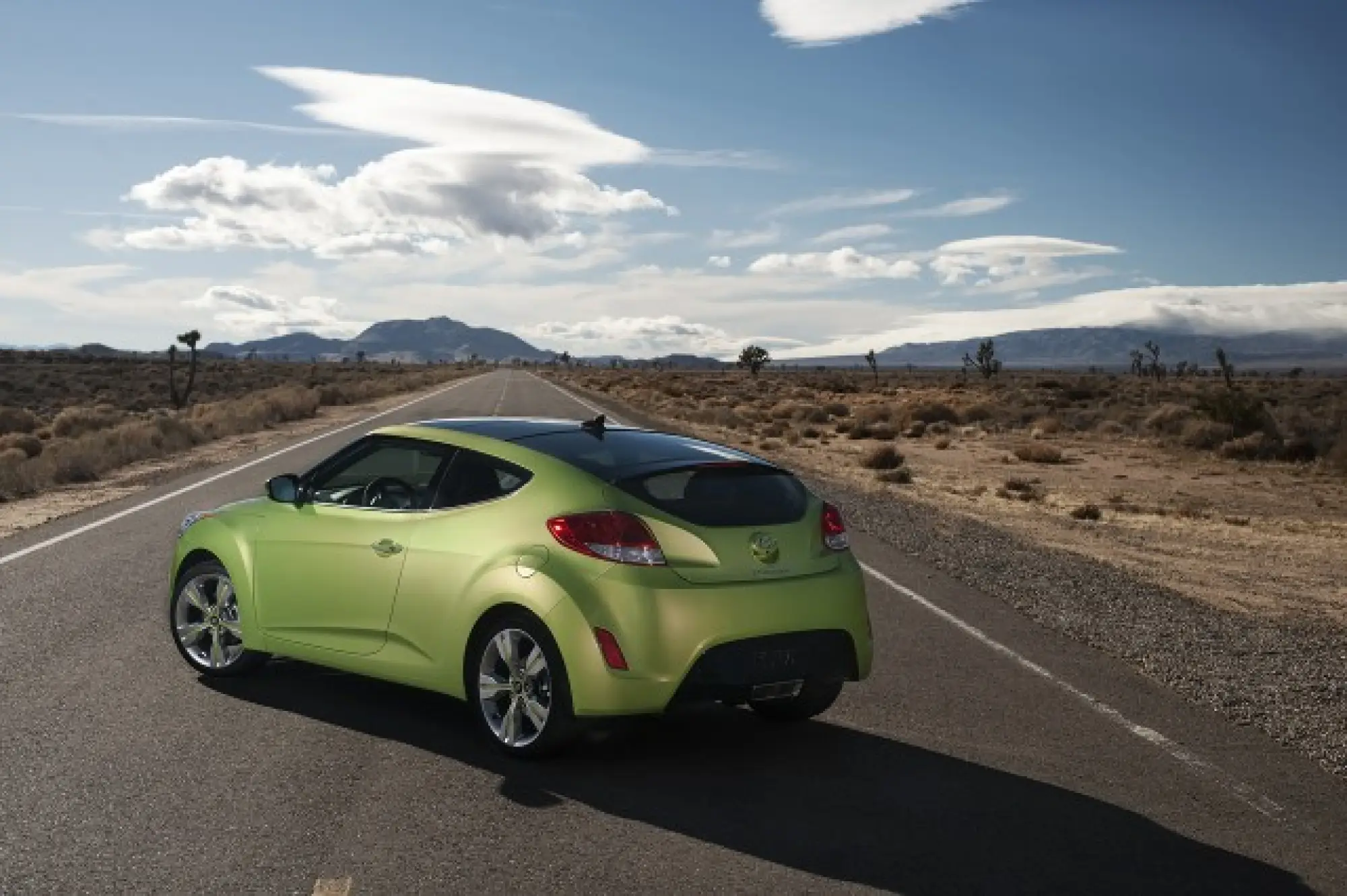 Hyundai Veloster - 1