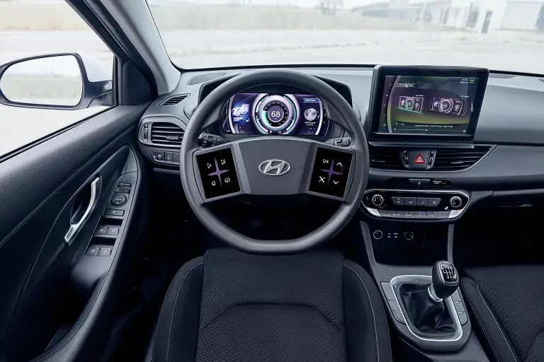 Hyundai Virtual Cockpit - 2