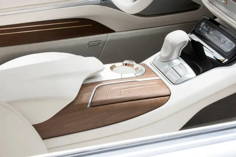 Hyundai Vision G Coupe - 8