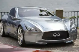 Infiniti Essence Concept