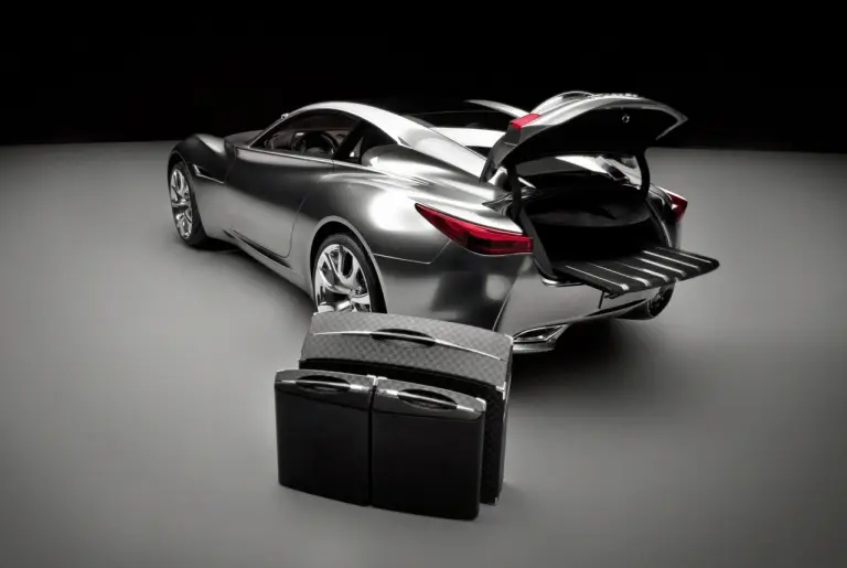 Infiniti Essence Concept - 12