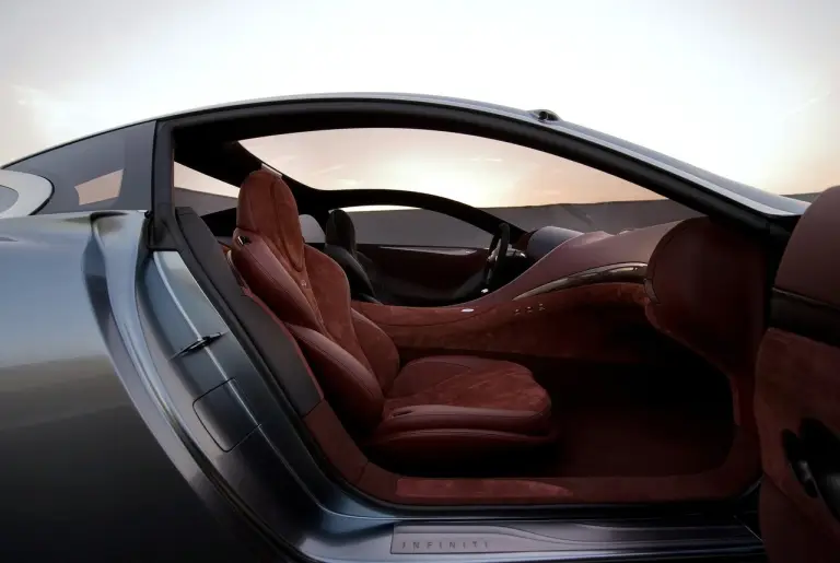 Infiniti Essence Concept - 21