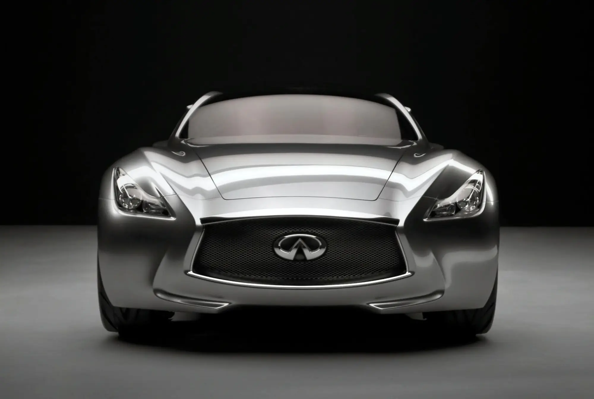 Infiniti Essence Concept - 34