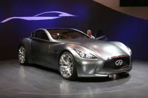 Infiniti Essence Concept