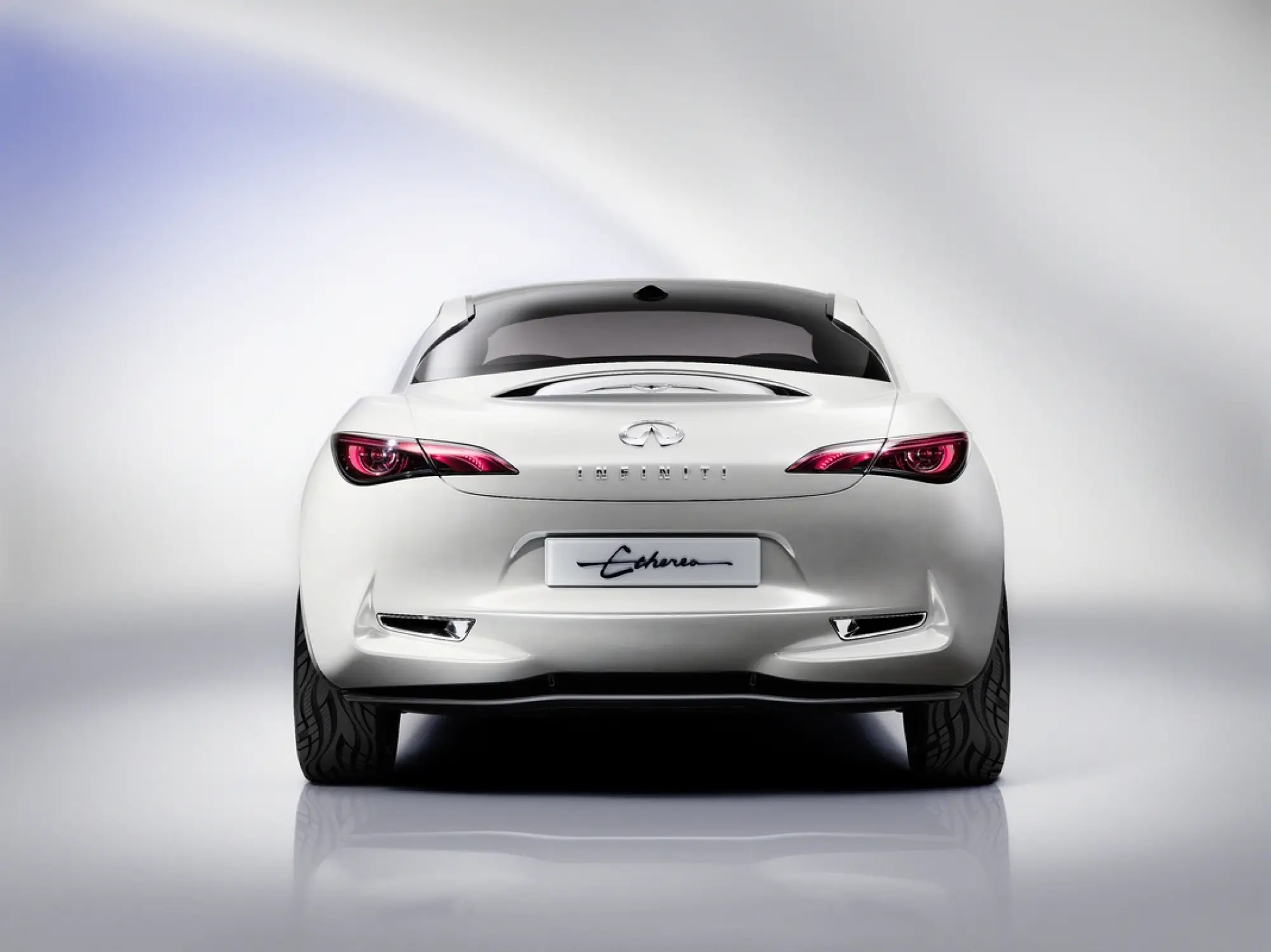 Infiniti Etherea - Salone di Ginevra 2011 - 3