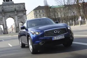 Infiniti FX 2012