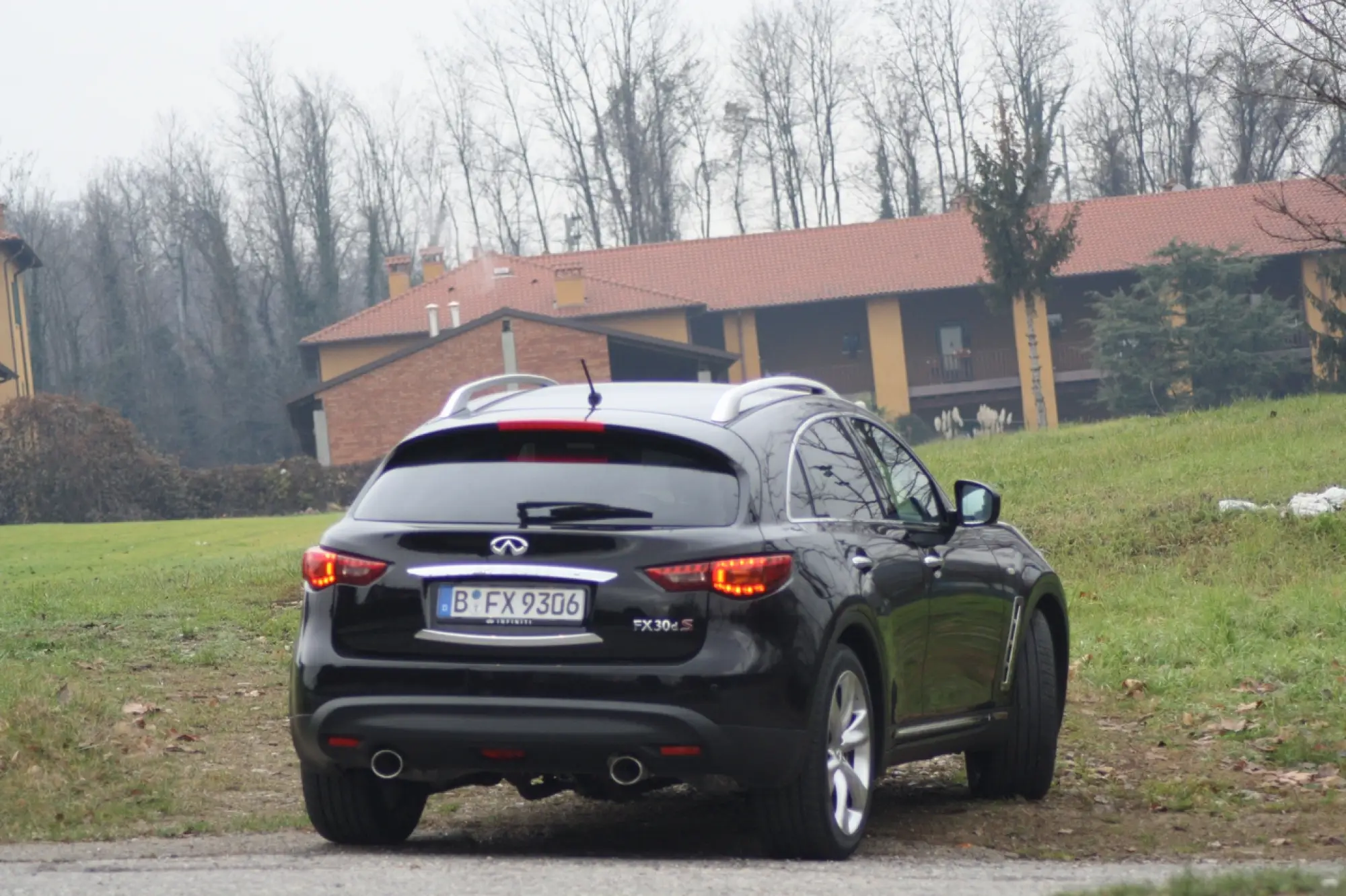 Infiniti FX 30d S - Test Drive - 17