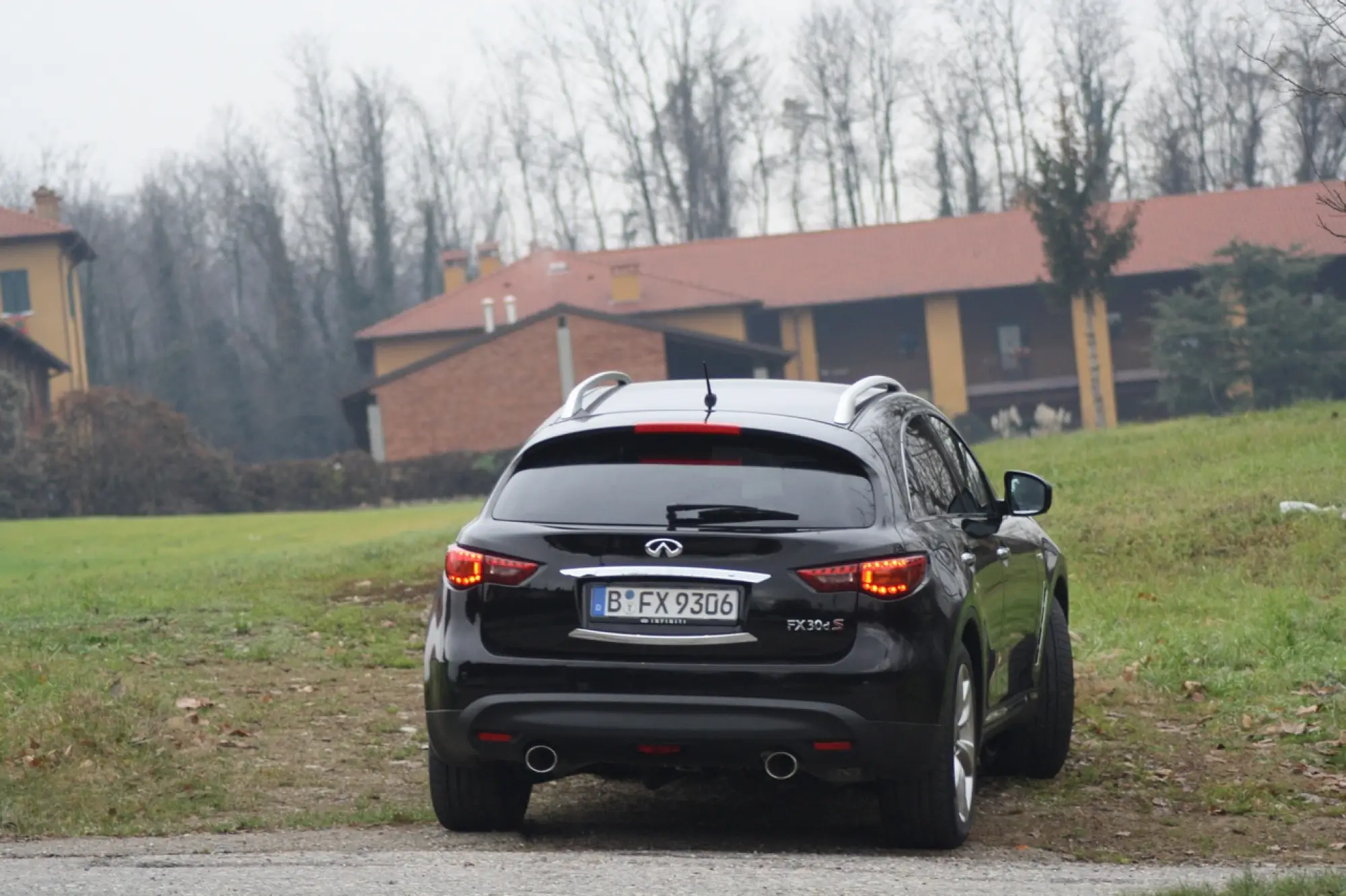 Infiniti FX 30d S - Test Drive - 18