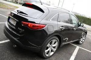 Infiniti FX 30d S - Test Drive - 48