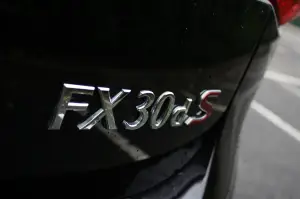 Infiniti FX 30d S - Test Drive - 61