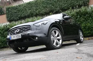 Infiniti FX 30d S - Test Drive - 74