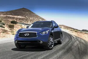 Infiniti FX restyling - 12