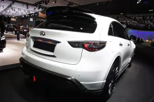 Infiniti FX Sebastian Vettel - Salone di Francoforte 2011