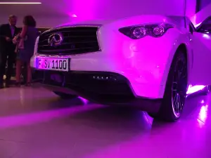 Infiniti FX Vettel Edition - Debutto a Milano