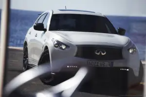 Infiniti FX Vettel Edition