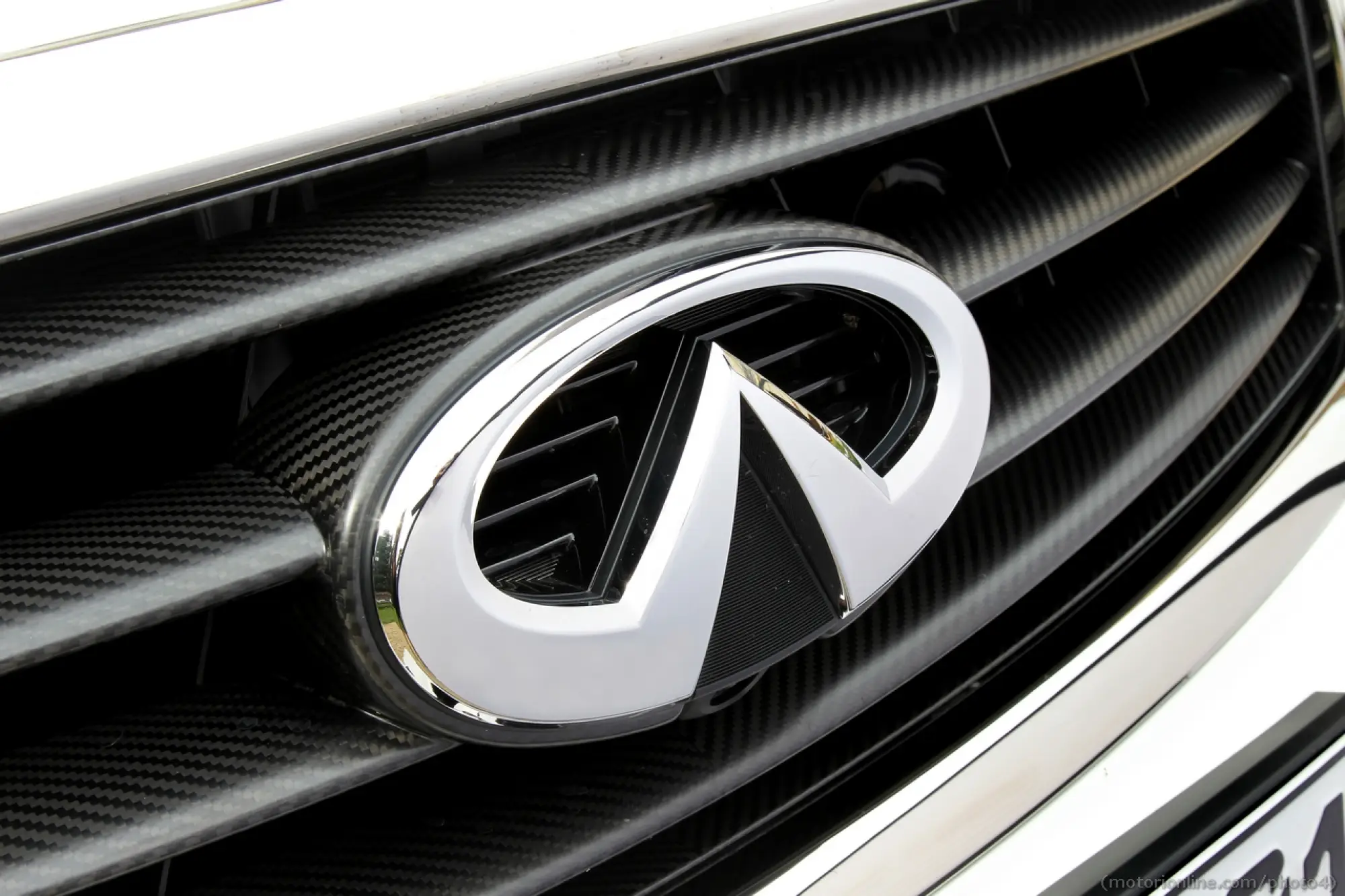 Infiniti FX Vettel Edition - 30