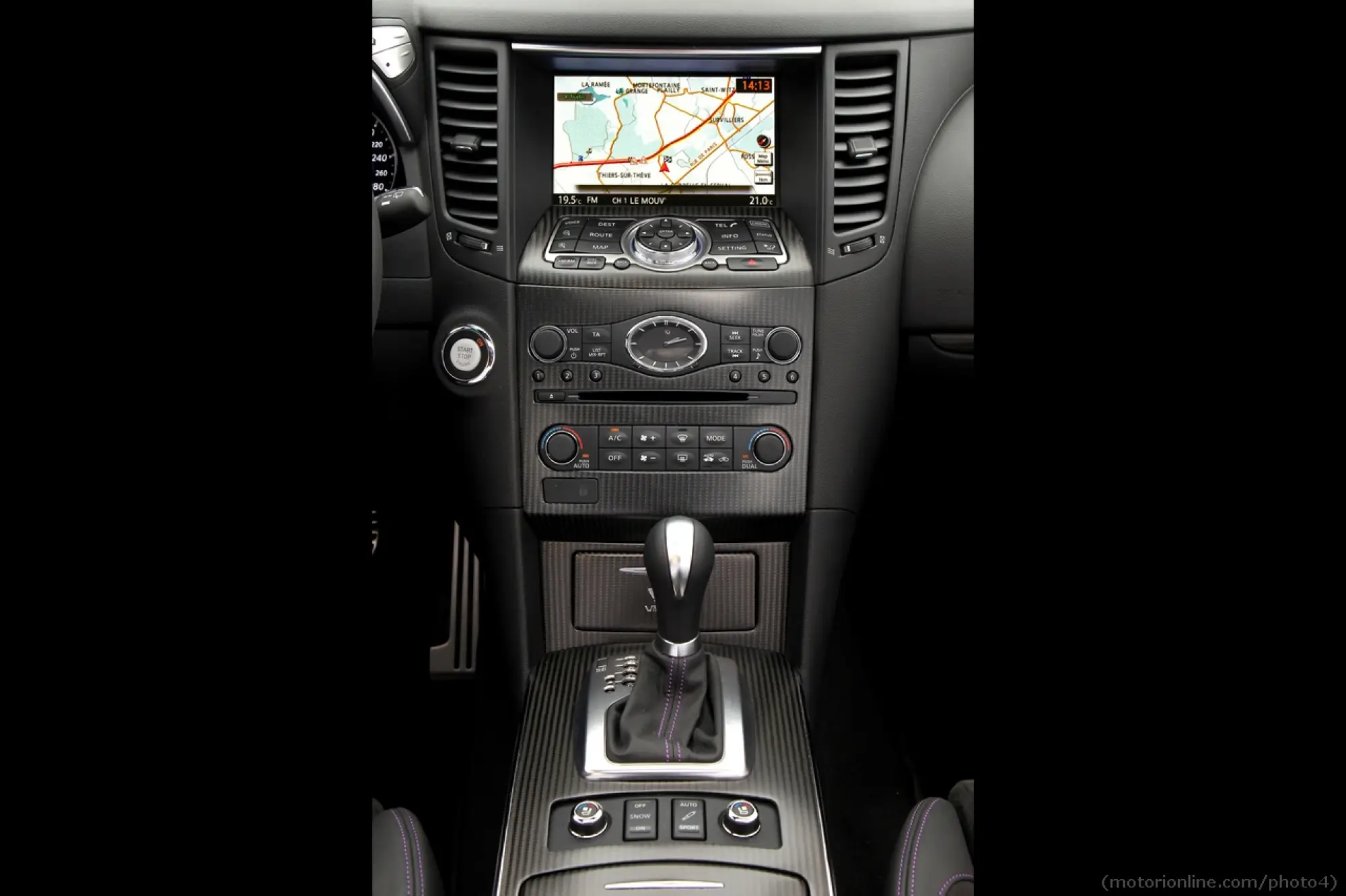 Infiniti FX Vettel Edition - 41