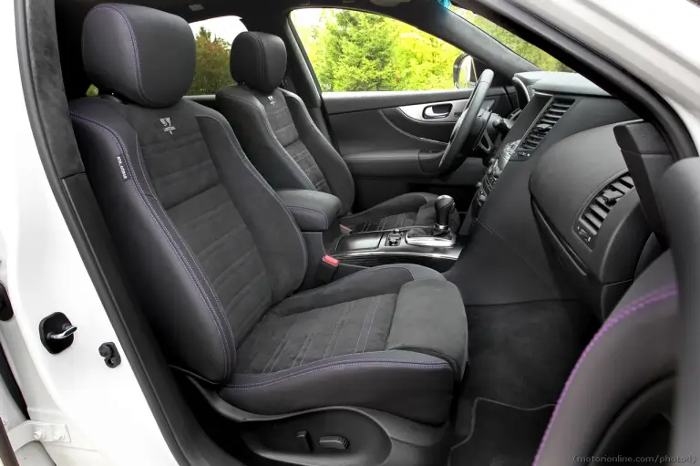 Infiniti FX Vettel Edition - 51