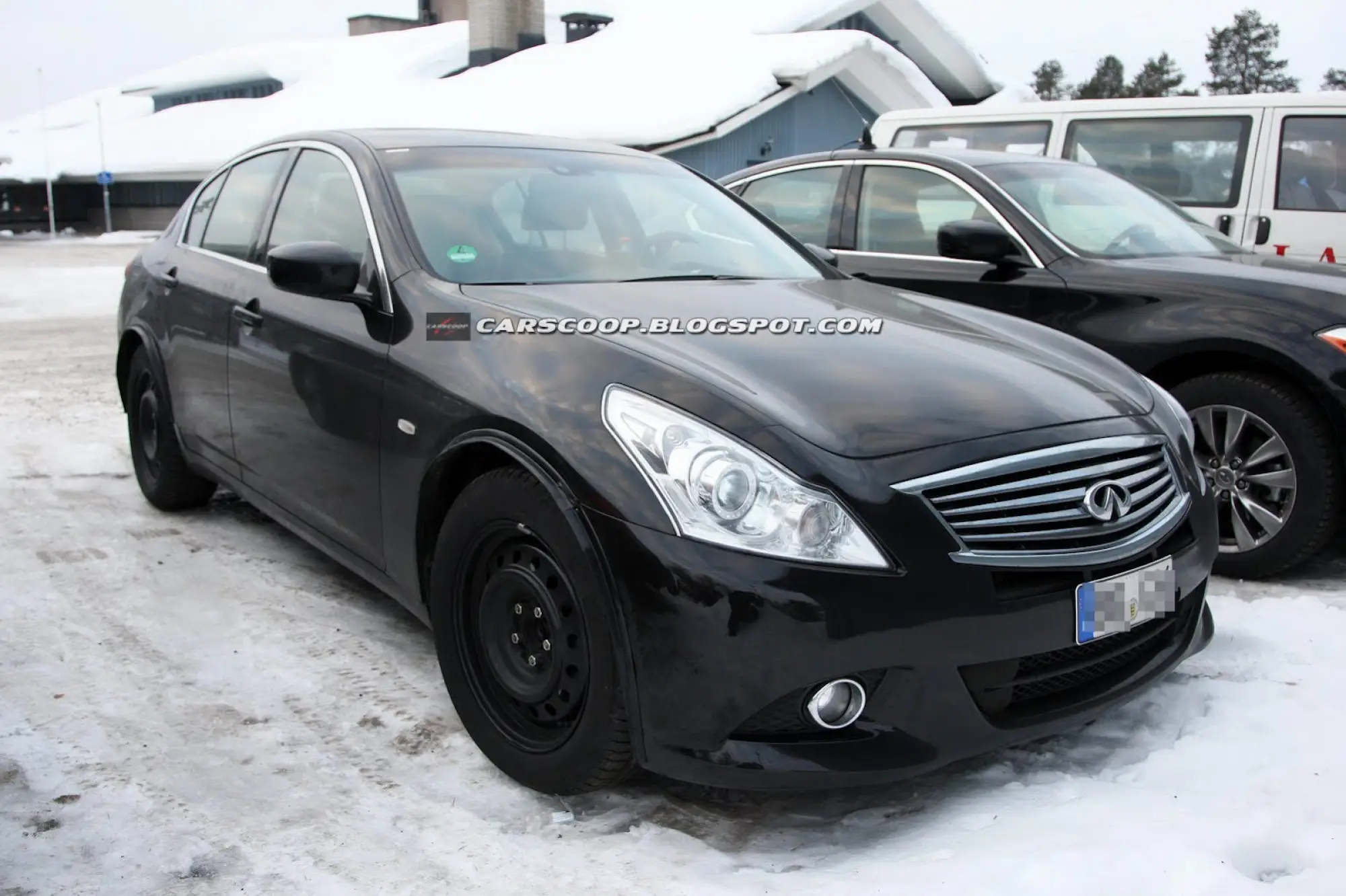 Infiniti G 2014 foto spia aprile 2012 - 1