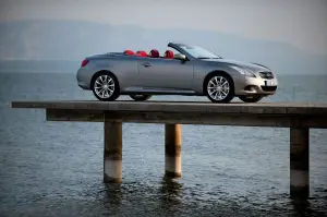 Infiniti G37 Cabrio - 1