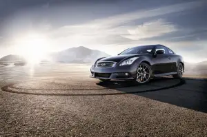 Infiniti G37 Coupé Performance Line - 2
