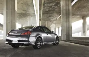 Infiniti G37 Coupé Performance Line - 1