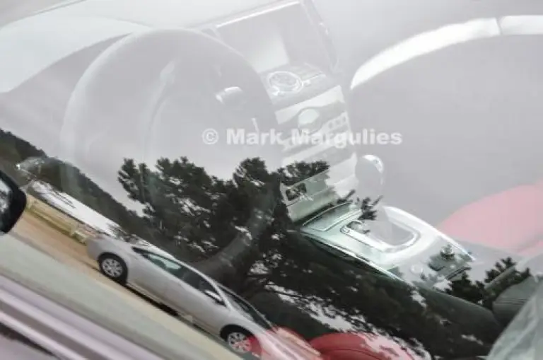 Infiniti G37 Coupé Performance Line - 13