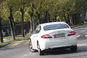 Infiniti M30d S