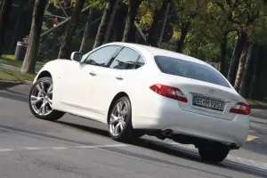 Infiniti M30d S