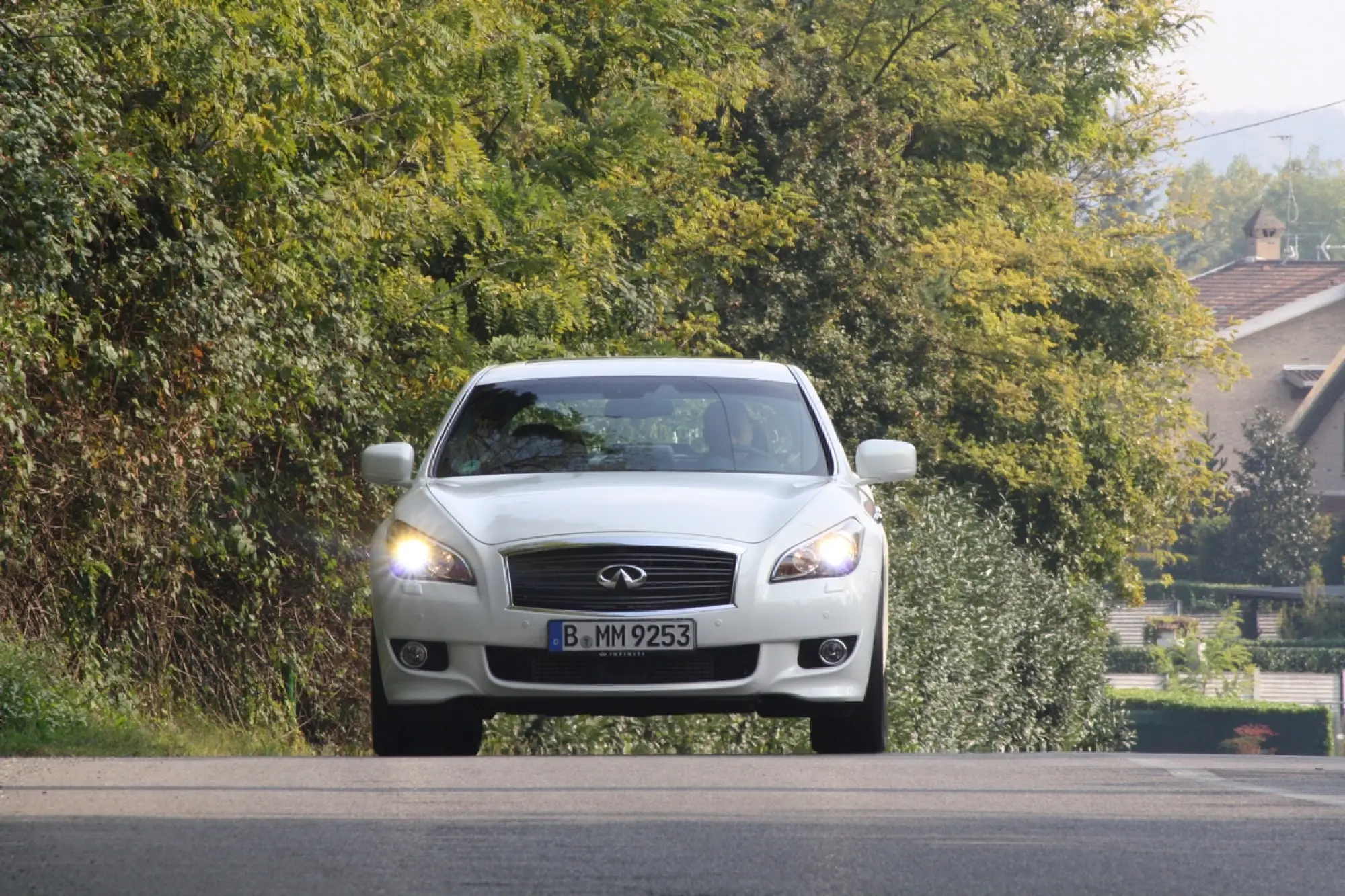 Infiniti M30d S - 37