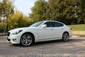 Infiniti M30d S