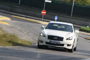 Infiniti M30d S