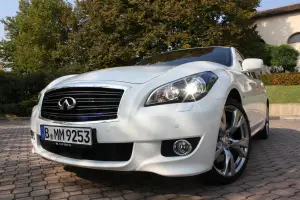 Infiniti M30d S