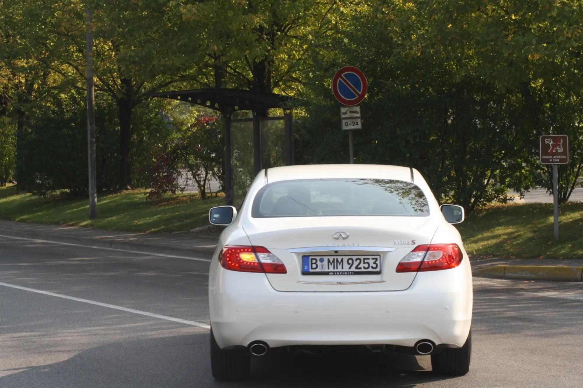 Infiniti M30d S - 157