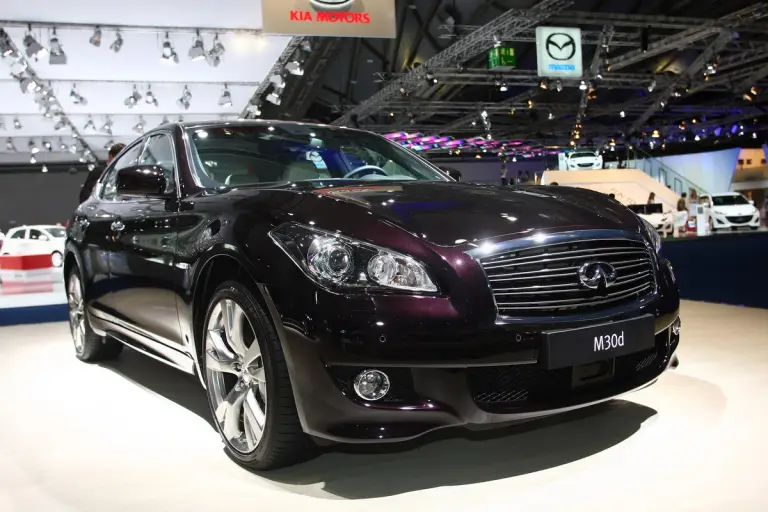 Infiniti M30d - Salone di Francoforte 2011 - 6