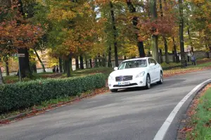 Infiniti M35h - Prova su strada 2012