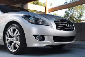 Infiniti M37 MY10