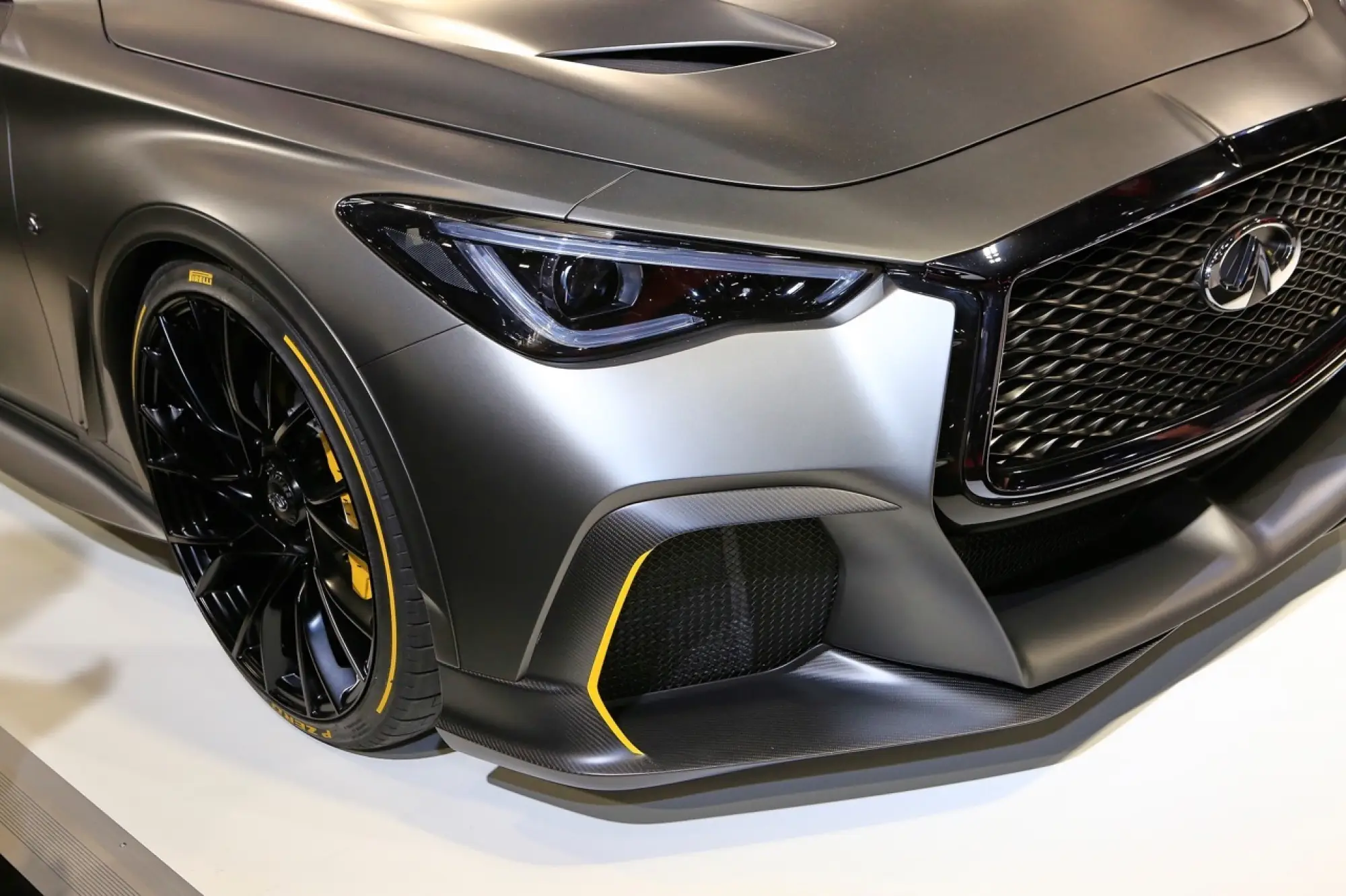 Infiniti Project Black S - Salone di Parigi 2018 - 2