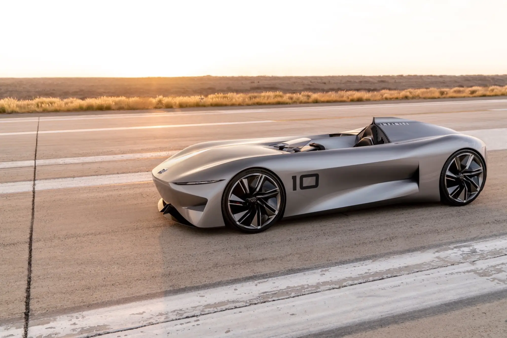 Infiniti Prototype 10 - 3
