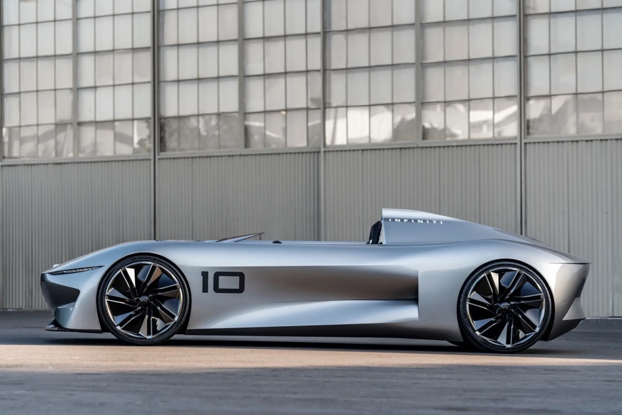 Infiniti Prototype 10 - 12