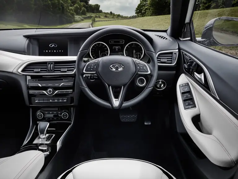 Infiniti Q30 -Anteprima Interni - 1