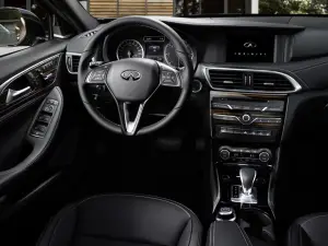 Infiniti Q30 -Anteprima Interni